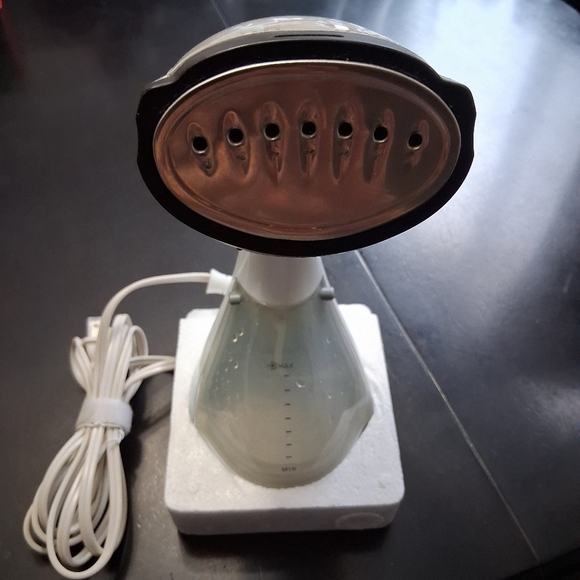 True & Tidy  Power Steam Press 1200 Watts - Picture 6 of 9